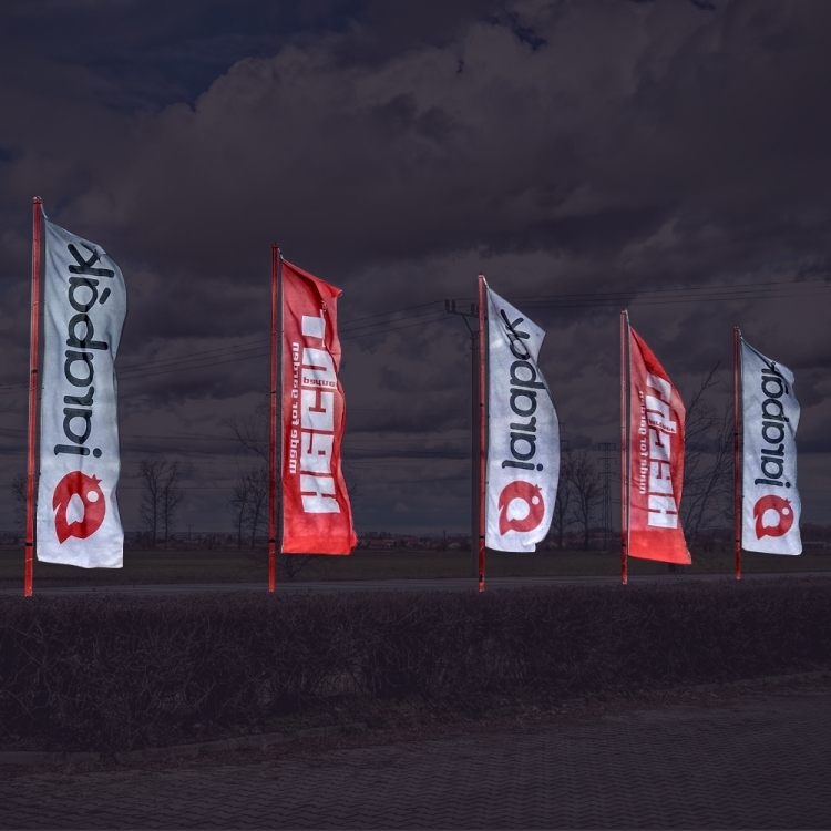  VLAJKY VČETNĚ OPRACOVÁNÍ<br />// SUBLIMAČNÍ TISK